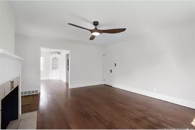 210 W 21st Street N, Lumberton, NC 28358 - Photo 8