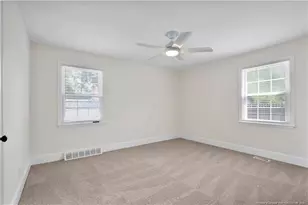 210 W 21st Street N, Lumberton, NC 28358 - Photo 18