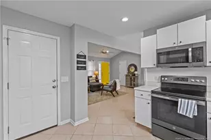 355 Woodgreen Dr, Aberdeen, NC 28315 - Photo 18