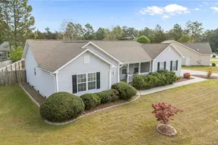 355 Woodgreen Dr, Aberdeen, NC 28315 - Photo 6