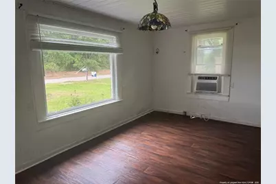 307 S Cedar Street, Rowland, NC 28383 - Photo 6