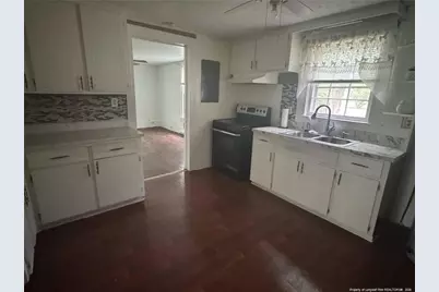 307 S Cedar Street, Rowland, NC 28383 - Photo 8