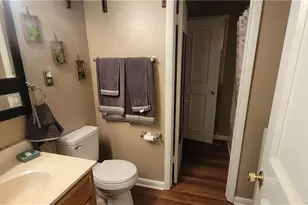 209 E 22nd St, Lumberton, NC 28358 - Photo 14