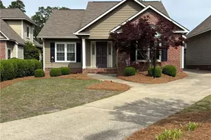 1841 Stetson Ln, Fayetteville, NC 28304 - Photo 4