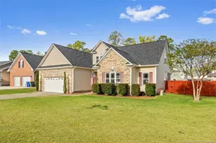 2713 De Koven Dr, Fayetteville, NC 28306 - Photo 2