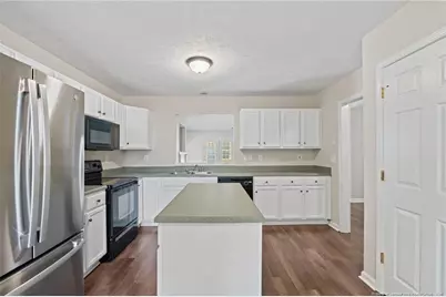 3596 Pioneer Drive, Hope Mills, NC 28348 - Photo 10