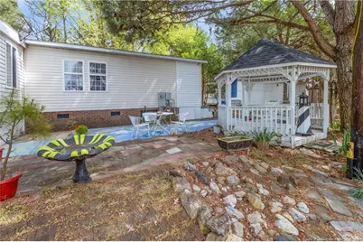 2424 Nc Hwy 55 E, Dunn, NC 28334 - Photo 46