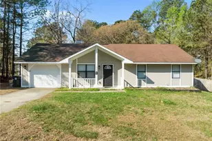 1908 Green Cir, Fayetteville, NC 28304 - Photo 1