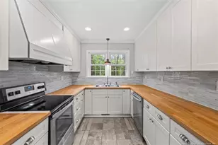 1007 Riverside Blvd, Lumberton, NC 28358 - Photo 4