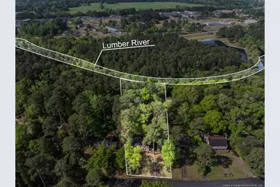 1007 Riverside Boulevard, Lumberton, NC 28358 - Photo 2