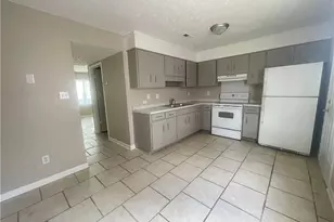 4971-A Galveston Dr, Fayetteville, NC 28303 - Photo 6