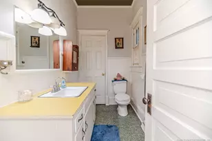 311 W Cross St, Sanford, NC 27330 - Photo 26