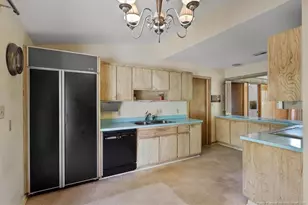 220 Vivian Dr, Fayetteville, NC 28311 - Photo 28