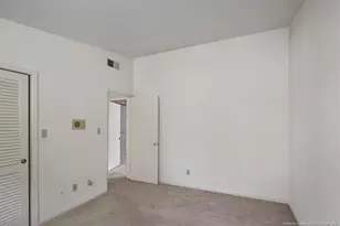 220 Vivian Dr, Fayetteville, NC 28311 - Photo 16