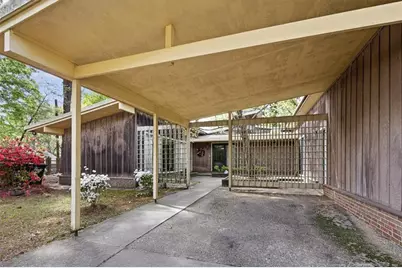 220 Vivian Drive, Fayetteville, NC 28311 - Photo 2