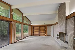 220 Vivian Dr, Fayetteville, NC 28311 - Photo 10