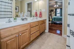 3613 Woodcliff Dr, Lumberton, NC 28358 - Photo 20