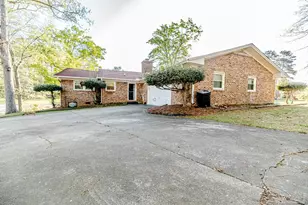 820 Primrose Ln, Sanford, NC 27330 - Photo 26