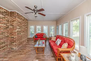 820 Primrose Ln, Sanford, NC 27330 - Photo 16
