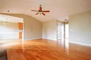 1636 Kershaw Loop, Fayetteville, NC 28314 - Photo 4