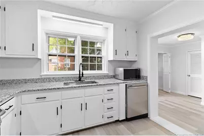 810 Westmont Drive, Fayetteville, NC 28305 - Photo 14