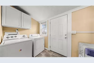 106 County Avenue, Dunn, NC 28334 - Photo 16