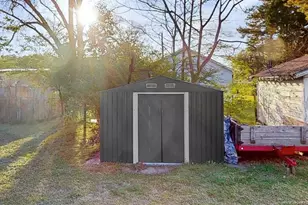 106 County Ave, Dunn, NC 28334 - Photo 4