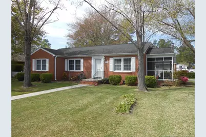 2705 N Rowland Avenue, Lumberton, NC 28358 - Photo 2
