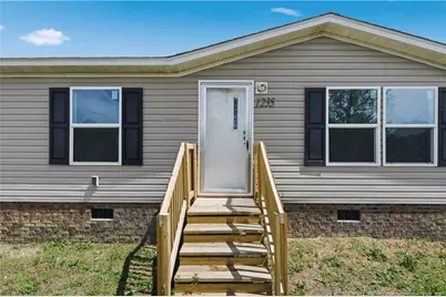 1235 Martin Road, Saint Pauls, NC 28384 - Photo 4