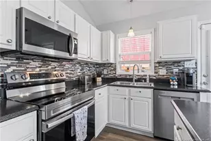 122 Raymond St, Raeford, NC 28376 - Photo 12