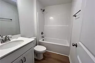 512 Bartley St, Vass, NC 28394 - Photo 24