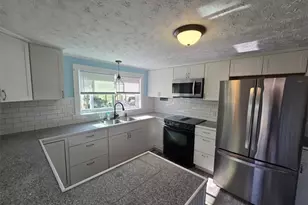 219 E Clinton Rd, Autryville, NC 28318 - Photo 4