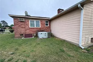 841 Fresno Dr, Fayetteville, NC 28303 - Photo 20