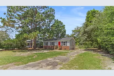 3610 Yorktown Road, Hope Mills, NC 28348 - Photo 2