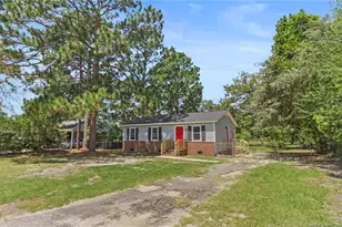 3610 Yorktown Rd, Hope Mills, NC 28348 - Photo 2