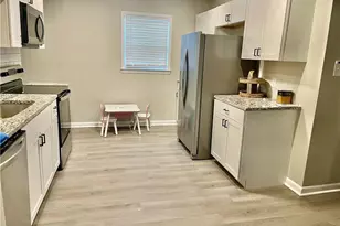 3610 Yorktown Rd, Hope Mills, NC 28348 - Photo 8