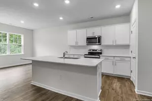 97 Discovery Wy, Spring Lake, NC 28390 - Photo 6