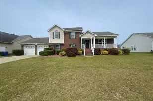 8240 Frenchorn Ln, Fayetteville, NC 28314 - Photo 2