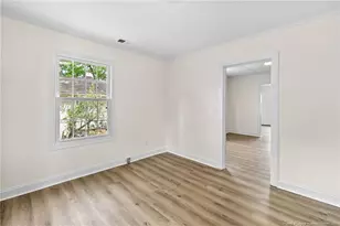 112 Circle Ct, Fayetteville, NC 28301 - Photo 18