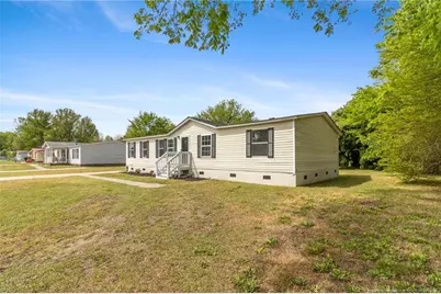 2504 Carriage Road, Fayetteville, NC 28312 - Photo 2