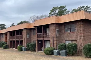 629 Gables Ct, Fayetteville, NC 28301 - Photo 2