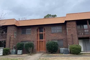 629 Gables Ct, Fayetteville, NC 28301 - Photo 1