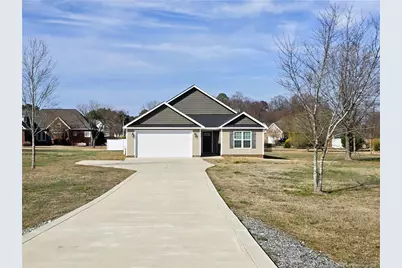 422 Mitchell Farm Road, Goldsboro, NC 27530 - Photo 2