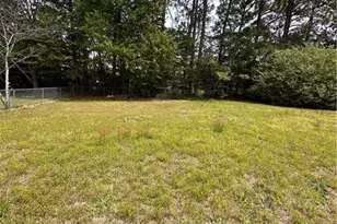 806 S Buckeye Dr, Raeford, NC 28376 - Photo 22