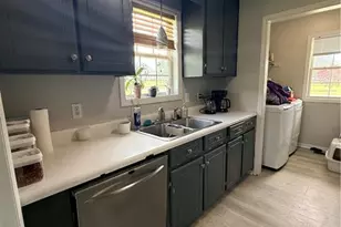 120 Patricia Dr, Smithfield, NC 27577 - Photo 6