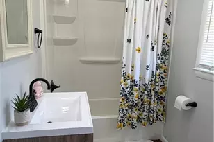 1904 Westhill Dr, Fayetteville, NC 28304 - Photo 22