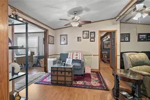 5345 Chicken Foot Rd, Saint Pauls, NC 28384 - Photo 6