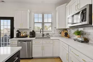 18 Oak Forest Dr, Sanford, NC 27332 - Photo 12