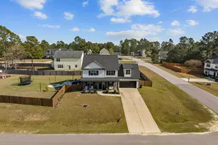 18 Oak Forest Dr, Sanford, NC 27332 - Photo 2