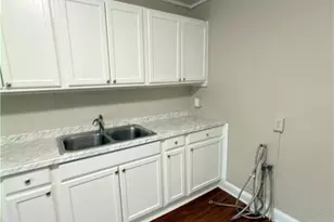 216 Sedberry St, Fayetteville, NC 28305 - Photo 12